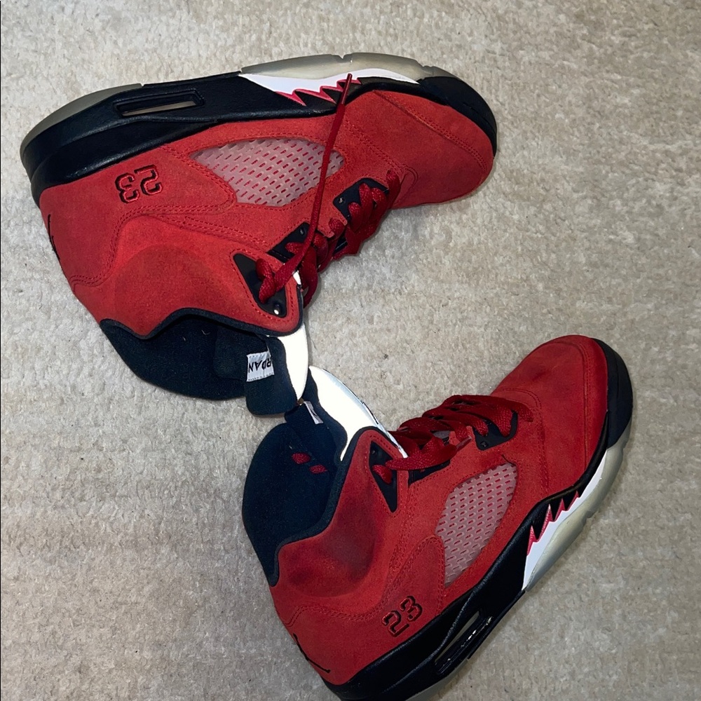 Chicago red Jordan 5 | Red and Black High-Top Sneakers